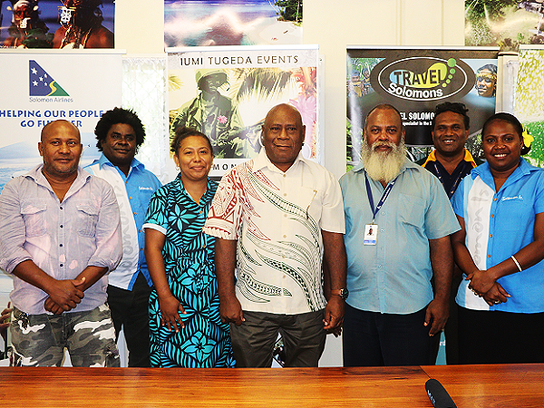 Minister for Tourism Bartholomew Parapolo with Solomon Airlines Commercial MAnager Colin Sigimanu and Travel Solomon representatives