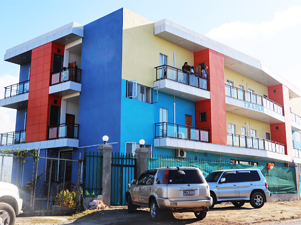 TR apartment, side view