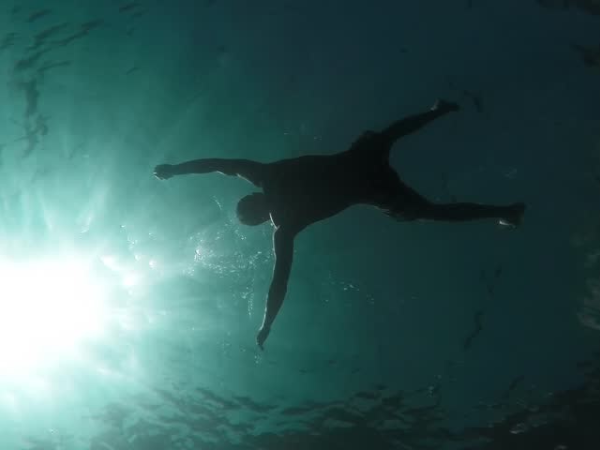 Man dies while diving near Titiana