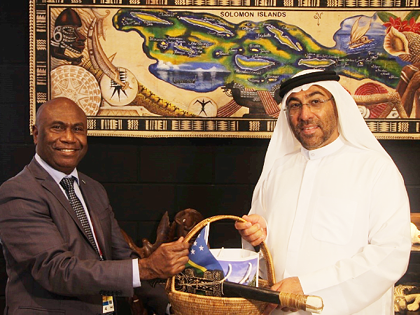 Solomon Islands Commissioner General HE Ambassador Moses Kouni Mose presented traditional Solomon Islands gifts to H E Al Sayegh during the visit.