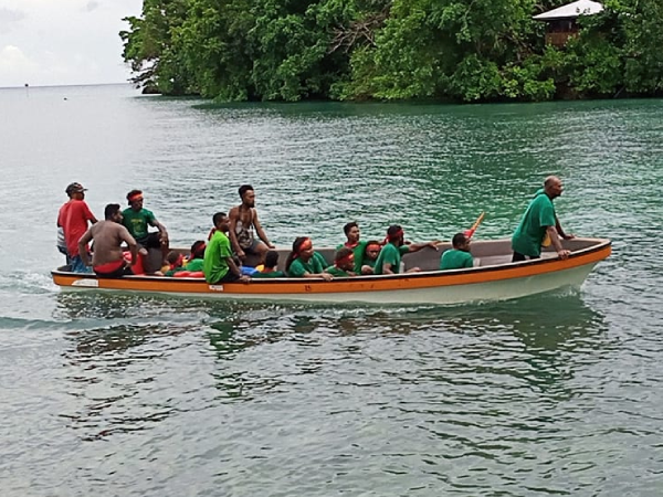Boat returning to Su’u Moli with passengers