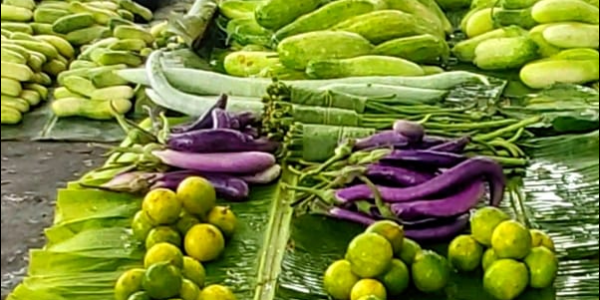 Corona market, Tenaru.