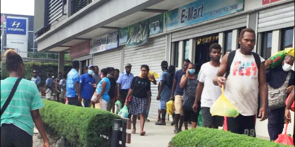 The last of the shoppers doing their shopping at Point Cruz as shops begin to close their doors.
