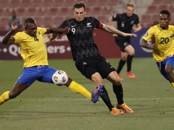 Chris Wood and Leon Kofana battle for the ball. Photo Credit: OFC Media.