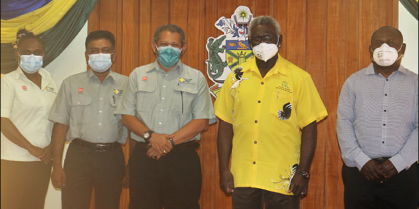 PM Sogavare with members of GPPOL Executive at the Prime Minister’s office. (Photo supplied)