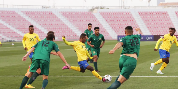 Solomon Islands captain Micah Lea’alafa gets a shot away. PHOTO CREDIT: OFC Media
