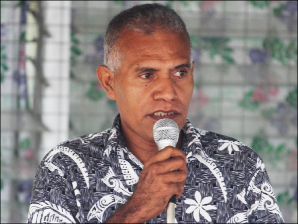 Michael Ho’ota Deputy Secretary Technical MAL /Chairman Livelihood Sector Committee LSC.