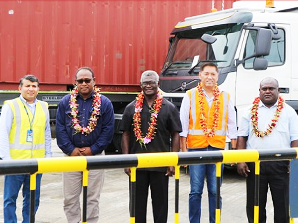 Prime Minister Sogavare (Centre) at the commissioning ceremony in February 2020. On his right is Manasseh Maelanga and SOLOMON PORTS CEO, Eranda Kotelawala. To his left is Solomon Ports Chairman, John Sy and Finance Minister Kuma at the extreme right.