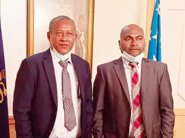 MRD new Permanent Secretary Dr Samson Viulu, right and Member of Parliament for Marovo Constituency Chachabule Amoi at the Government House. Photo, Jimson Tanangada.
