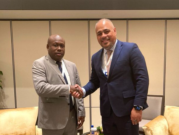 Minister Anthony Veke and New Zealand’s Defence Minister Peeni Henare in Singapore.