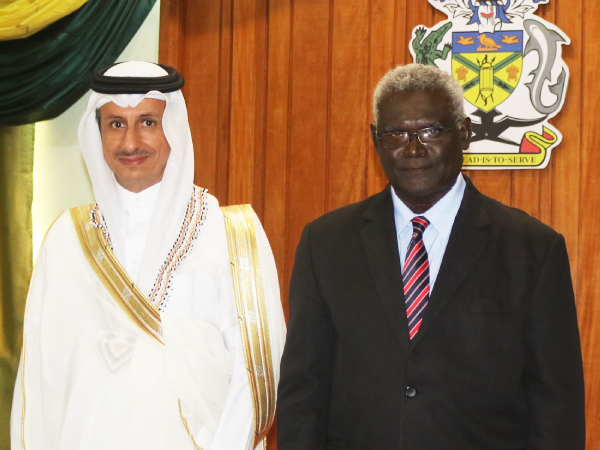 Mr. Ageel Alkhateeb and Prime Minister Manasseh Sogavare. Photo, OPMC.