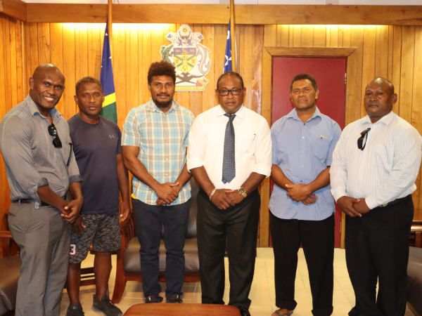 SIBBF Executive with Acting PM Maelanga during their visit recently to the OPMC.