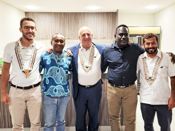 Italian Tourism professional, Alessandro Rosso, centre, and his associates posing with the Director of the Department of Culture in the Ministry of Culture and Tourism (MCT), Dennis Marita and the MCT Permanent Secretary Bunyan Sivoro during their visit in Solomon Islands. Photo supplied.