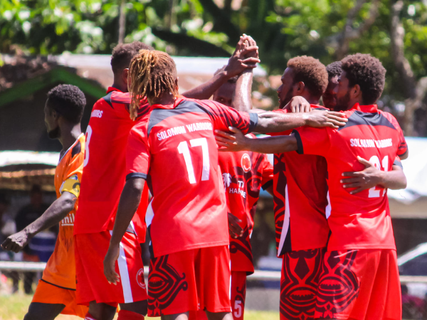 Warriors are back at the top. Photo, TSL.
