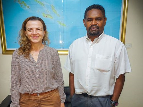 The Acting CEO Mr. Fredrick Bosoboe welcomed Ancuţa Hansen, NDI’s Senior Director for the Pacific Islands to the Commission.