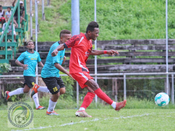 Tigi Molea takes a shot for Warriors. Photo TSL Media.
