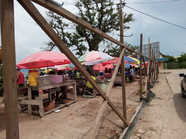 Buni betelnut market at KHY in Gizo, Western province.