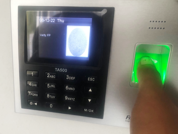A lot of businesses in Honiara  are using the thumb print clock in system for their staff clock ins.
