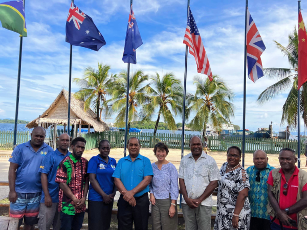 Gizo Media Reporters and Journalists in Gizo together with BBC Media Action- Naomi Goldsmith, SIBC CEO,Chairman, and MASI rep pose at the Gizo Hotel Western Province