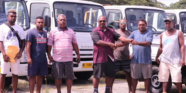 MP Ghiro hands over keys of the new vehicles to recipient’s representatives in Honiara on Wednesday 25 January 2023.