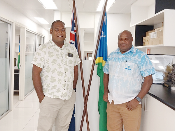 Brisbane Solomon Consulate General, Mr George Tuti and Deputy Director of SI Immigration Division.