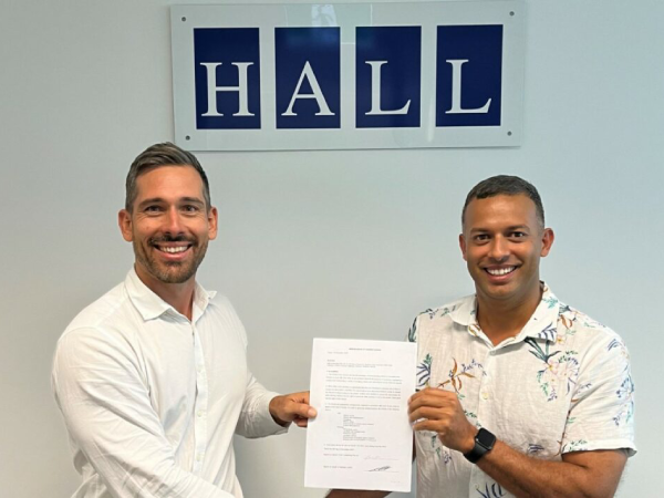 Hall signs deal with Hatanga to deliver projects. Photo by Hall