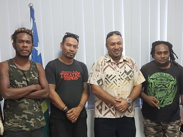 DMP and Onetox in PNG for reggae show