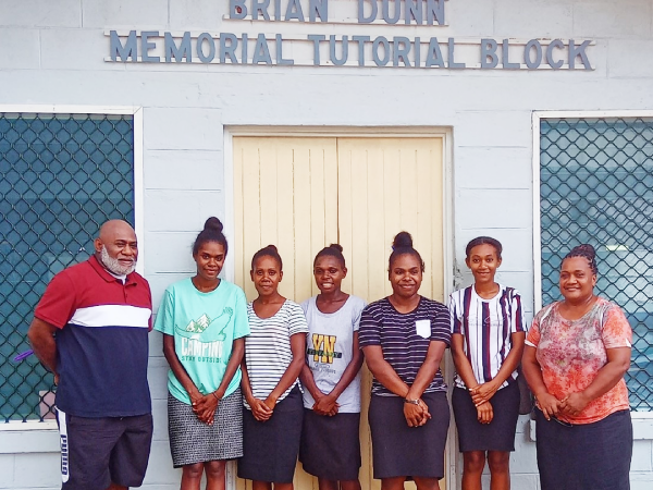 The five nursing students from Vanuatu at the Atoifi Adventist Nursing college with Mrs Neverlyn Gamasi, far right, and Bob from the Vanuatu School of Nursing.