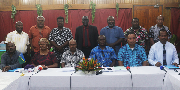 Premiers with MPGIS Minister Hon Seleso, Attorney General John Muria Junior & SSPM Albert Kabui in Gizo last week. Photo, GCU.