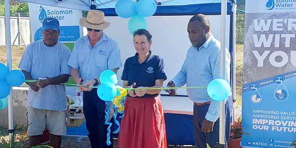 Cutting the ribbon to mark the completion of the Panatina Borehole Project on Thursday 15 June, from left to right, Managing Director of Pacific Strata Drilling and Water Engineering Services Michael Rahe, SW CEO Ian Gooden, DFAT First Secretary for Infrastructure Rebecca Lane, and SW Board Chairman Donald Marahare.