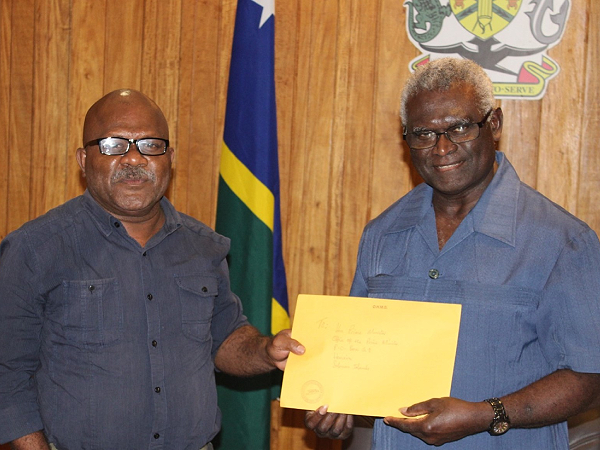 Prime Minister Sogavare and Premier Fini at the Prime Minister’s Office yesterday. Photo supplied.