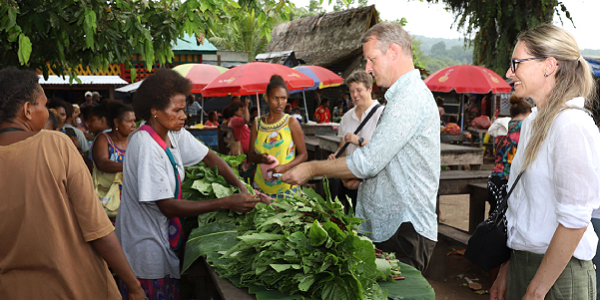 Australian High Commissioner Rod Hilton says rural markets are crucial for realising the economic potential of rural women, and are the backbone of many rural communities. Photo supplied.