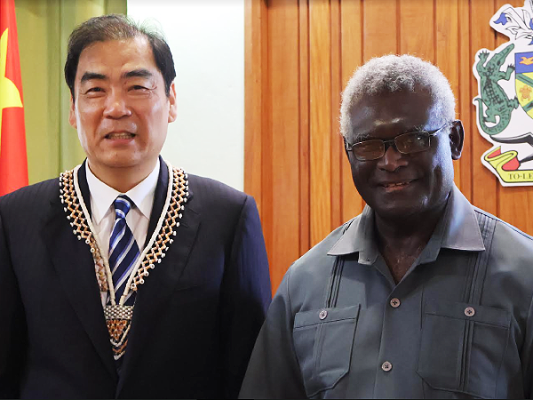 PM Sogavare and Honorable Don Chunhua of the NPC Standing Committee at the PM’s Office.