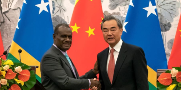 Caretaker Minister of Foreign Affairs & External Trade Jeremiah Manele and his Chinese counterpart during a visit to Beijing. Photo by citynews.