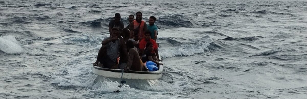 Gizo police rescues 3 adults at sea in West Gizo police rescues 3 adults at sea in West