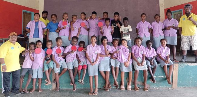 Mbua Valley school in the Table tennis break down barriers program