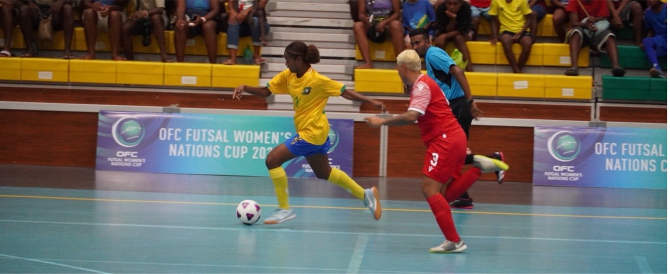 Solo suffers first defeat