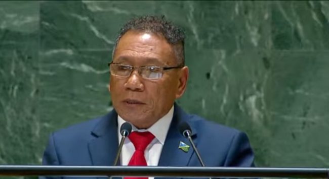Ministe of Foreign affairs Hon. Agovaka delivering the National Statement at the UNGA