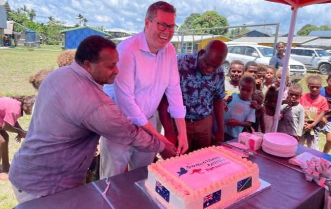 Minister Pat Conroy Guadalcanal Province Willie Atu and Chairman of Lungga Community High School David Suata.