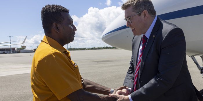 Minister Tanangada meets Australian Minister