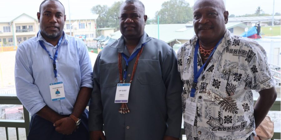 Acting PM Bradley Tovosia, centre with SIFF President Donald Marahare and Eddie Ngava