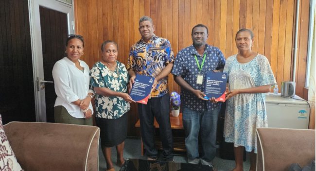 DSE officials present the report