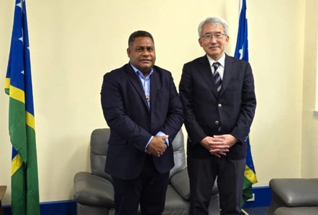 MNPDC Minister Hon. Rexon Ramofafia (Left) and visiting JICA Senior Vice President Mr Hataeda Mikio