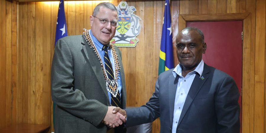Prime Minister Manele shook hands with Minority Clerk to the U.S Senate, Paul Grove.