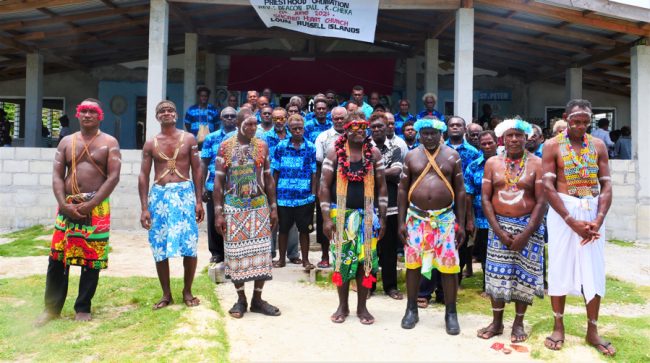 The newly inducted chiefs. Photo by Ian Ladds Oso
