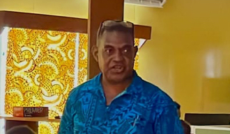 Erick George Malaita provincial Secretary deliver his contribution. Photo David Wai