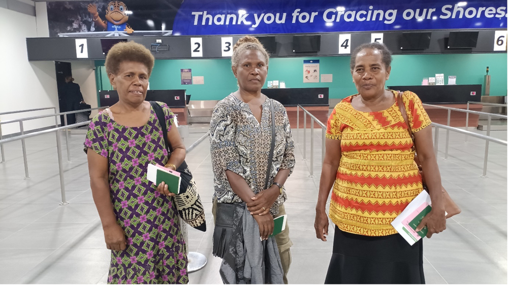 Three local nurses to Niue