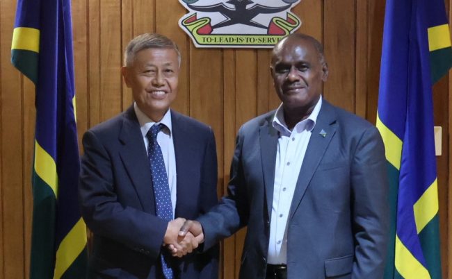 PM Manele and Ambassador Miwa