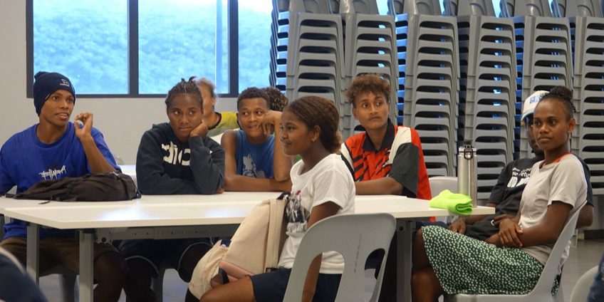Hockey athletes during one of the WLP sessions at SINIS