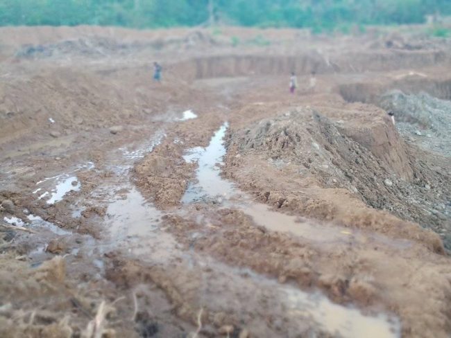 The Pit 6 of the Alluvial mining at Turarana in Central Guadalcanal_